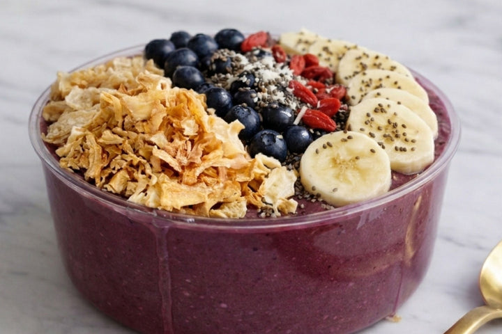 Acai Bowl mit Yacon Crunch